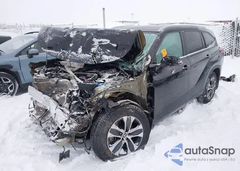 2023 Toyota Highlander Xle из США, поврежденный, VIN 5TDKDRBHXPS026827